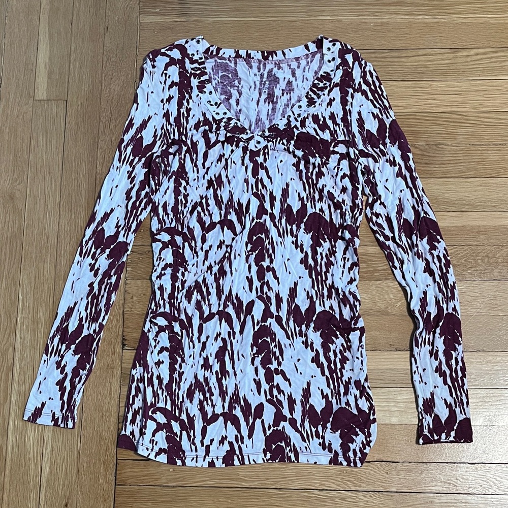 Nine West Cream and Maroon Abstract Print V-Neck With Metal Details Top